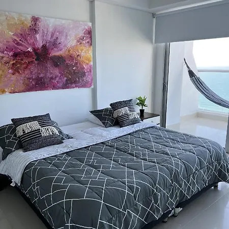 Playa Aparthotel 4*